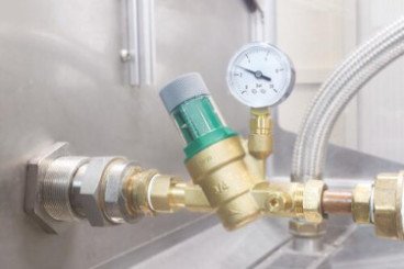 Régulateur de pression SECUPRO avec manomètre mâle écrou tournant 20/27