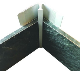 Profilé d'angle rentrant chromé pour panneau mural 4 mm