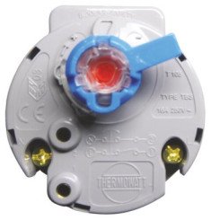 Thermostat de sécurité ARISTON ANDRIS LUX 30 litres sur évier