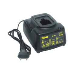 CHARGEUR DE BATTERIE 12 VOLTS - 230V - 50W