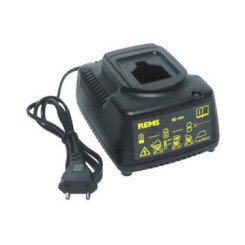 CHARGEUR DE BATTERIE 12 VOLTS - 220V - 50W